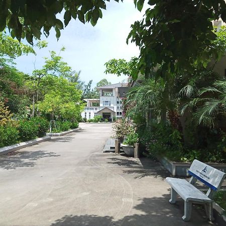 Nha Khach Hai Quan Tho Son Exterior photo
